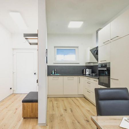 Deluxe Apartment Грац Экстерьер фото
